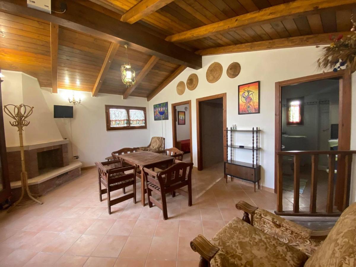 B&B Le Stagioni Castel Del Monte  Bagian luar foto